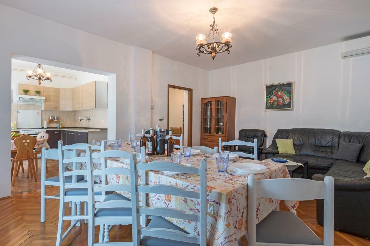Vila Lokvanj Liznjan Bagian luar foto