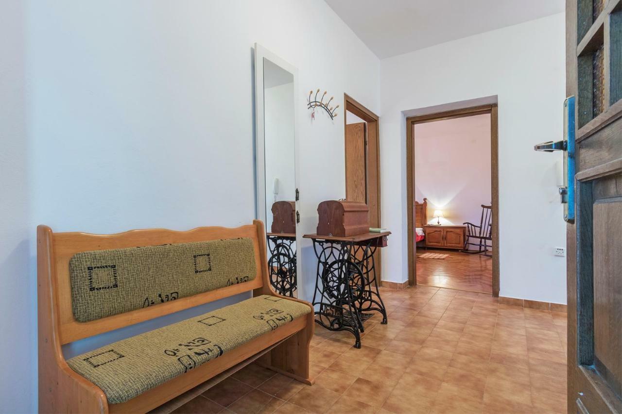 Vila Lokvanj Liznjan Bagian luar foto