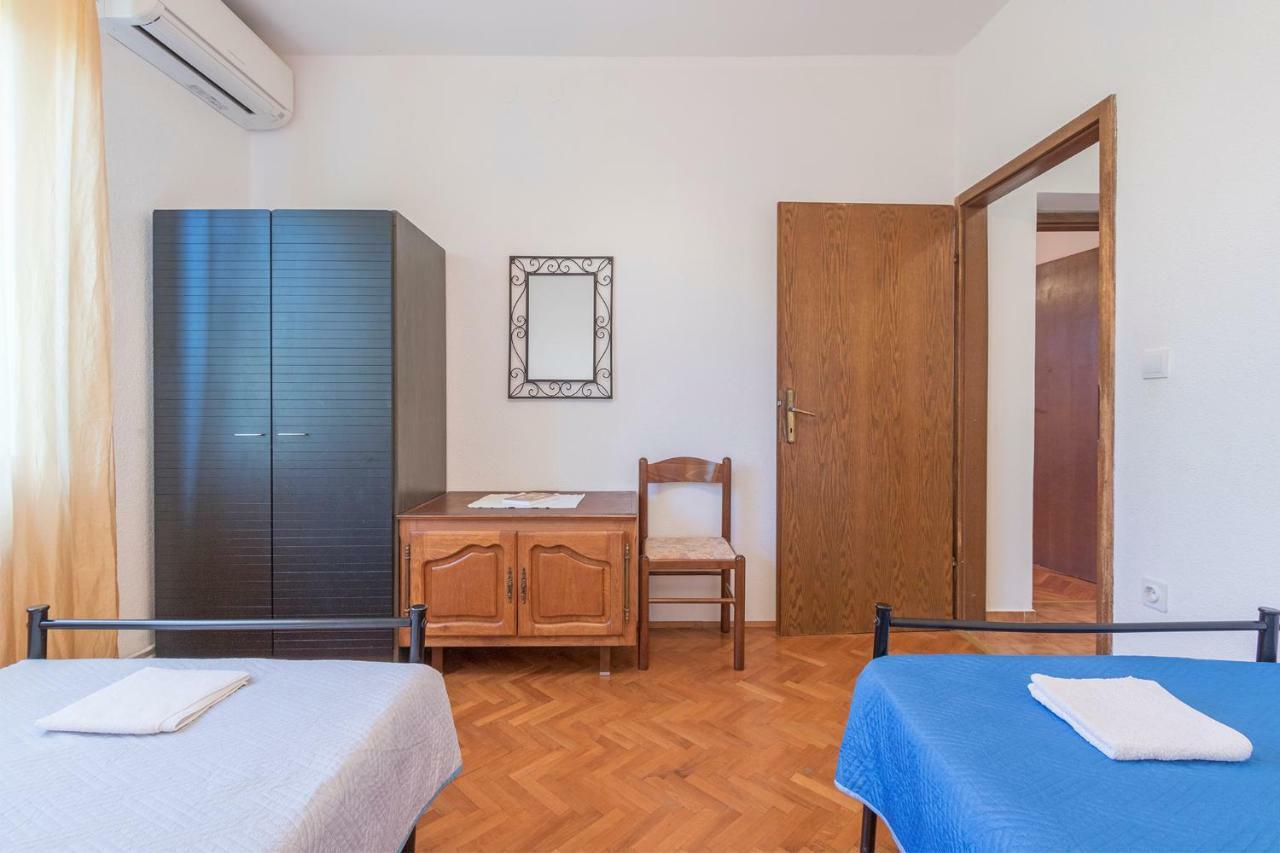 Vila Lokvanj Liznjan Bagian luar foto