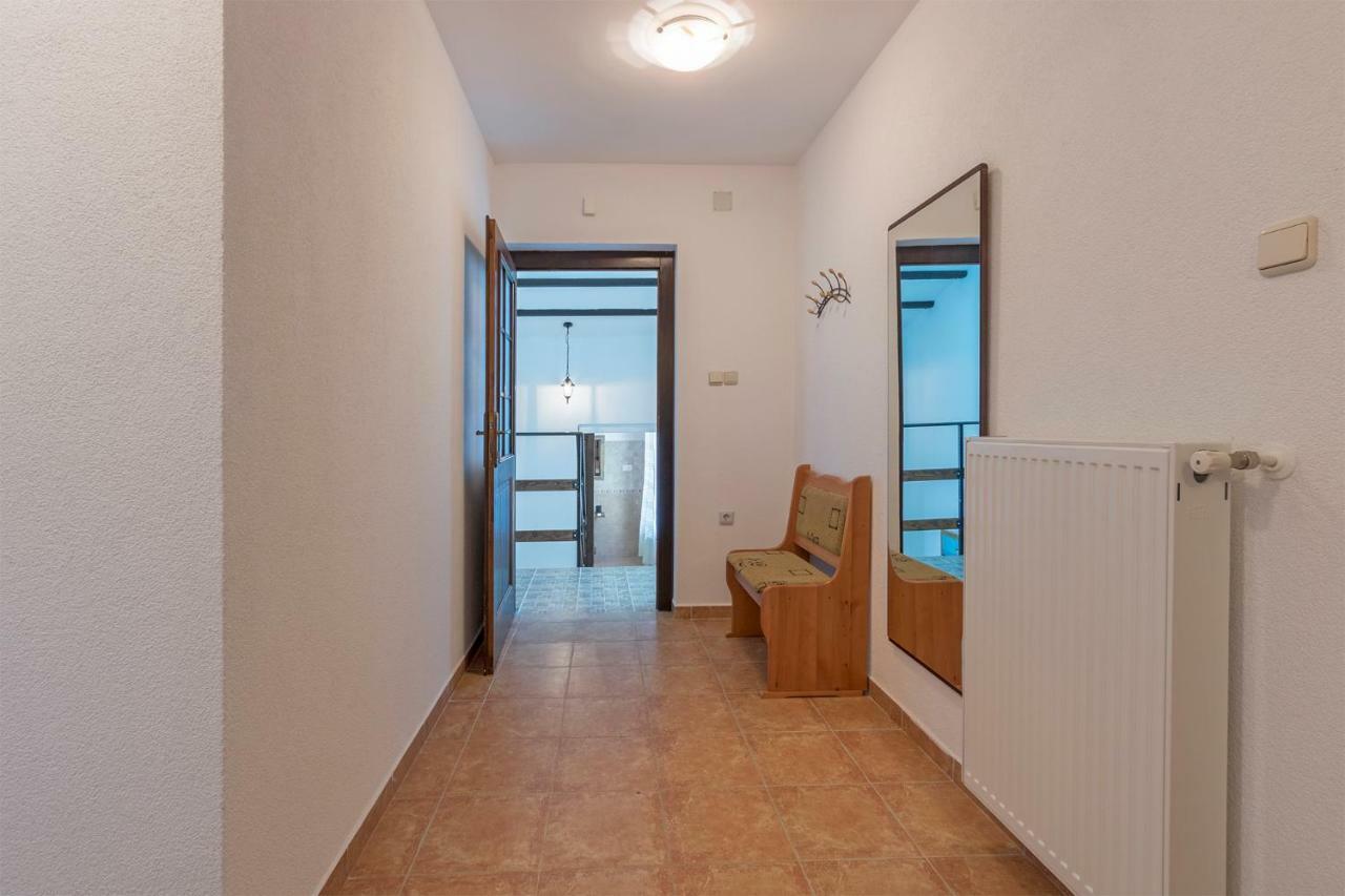 Vila Lokvanj Liznjan Bagian luar foto
