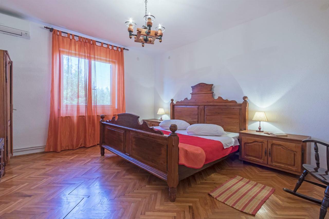 Vila Lokvanj Liznjan Bagian luar foto